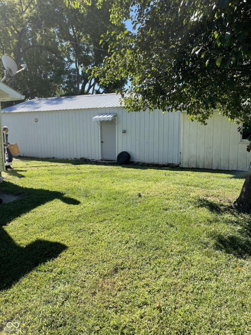 Listing Image 26