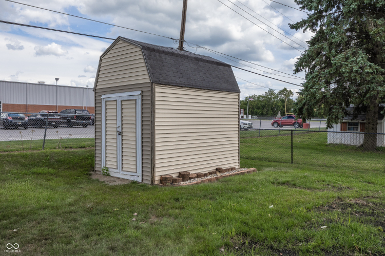 Listing Image 19