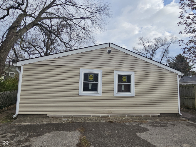 Listing Image 20