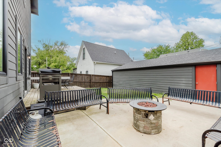 Listing Image 37