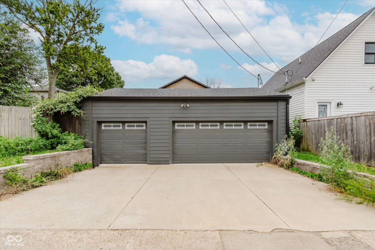Listing Image 39