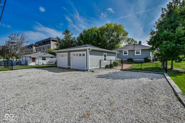 Listing Image 39