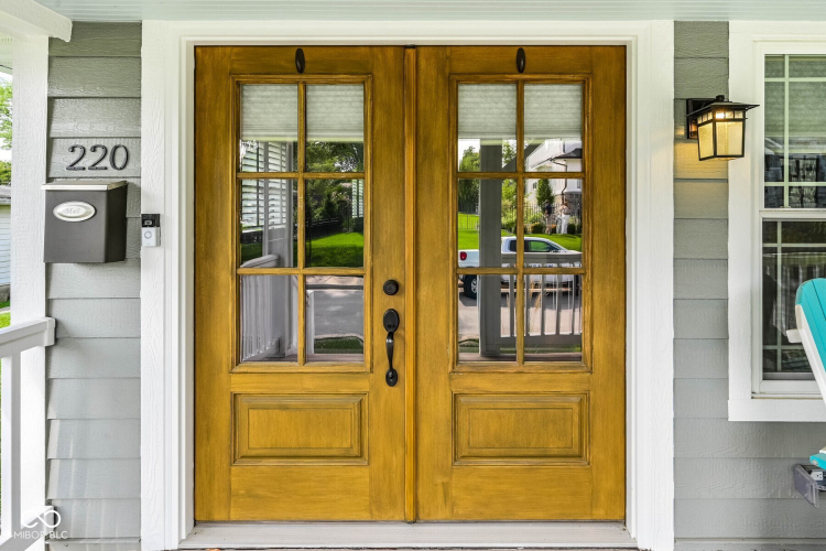 Listing Image 6