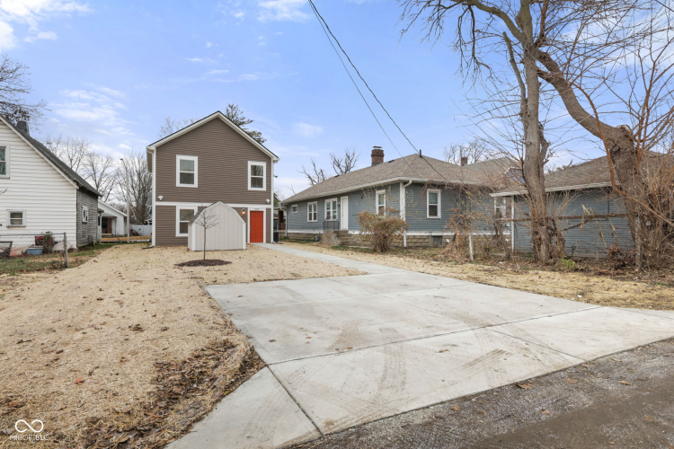 Listing Image 43