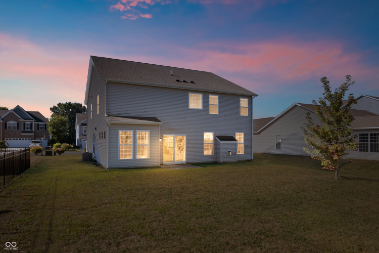 Listing Image 24