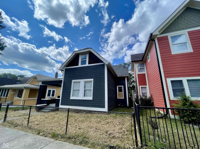 Listing Image 2