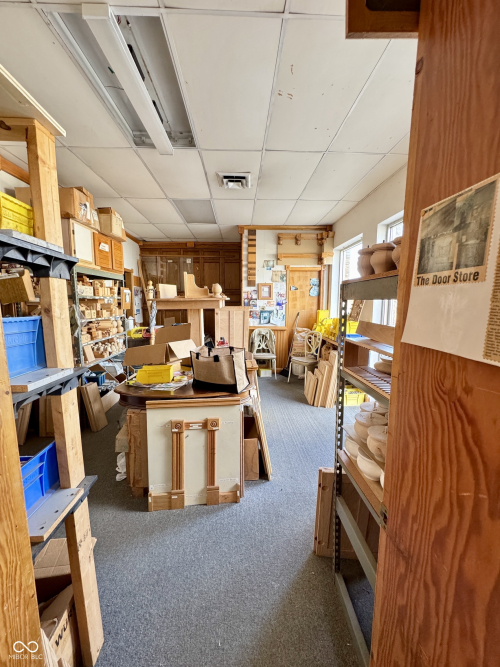 Listing Image 14