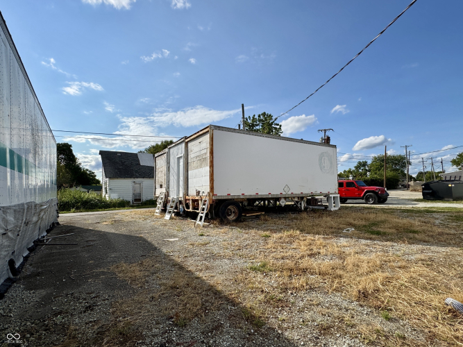 Listing Image 22