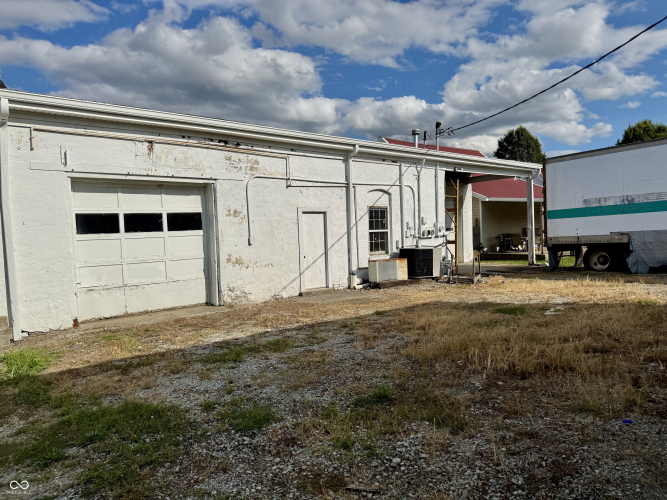 Listing Image 25