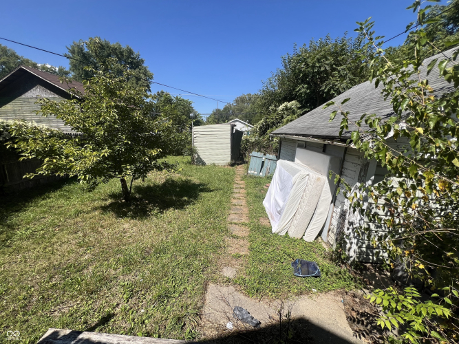 Listing Image 20