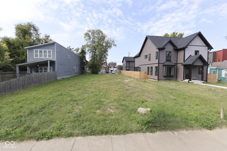 Listing Image 13