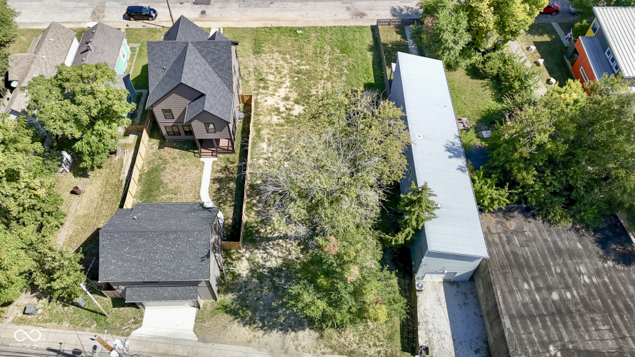 Listing Image 3