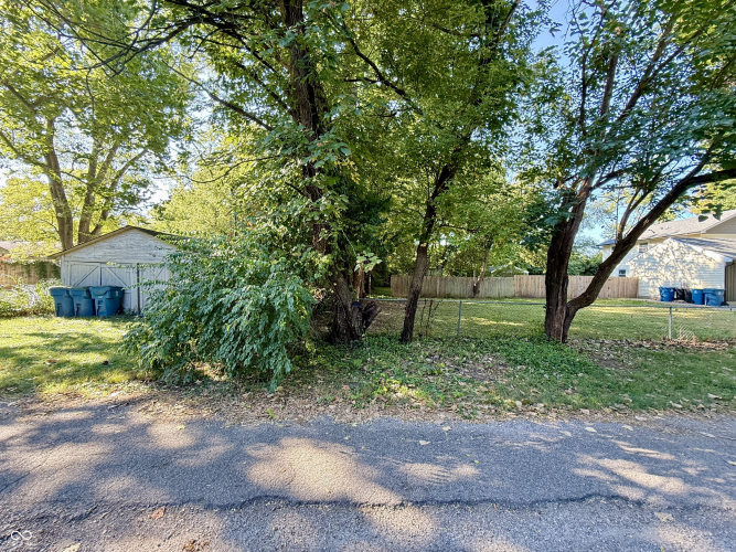 Listing Image 3