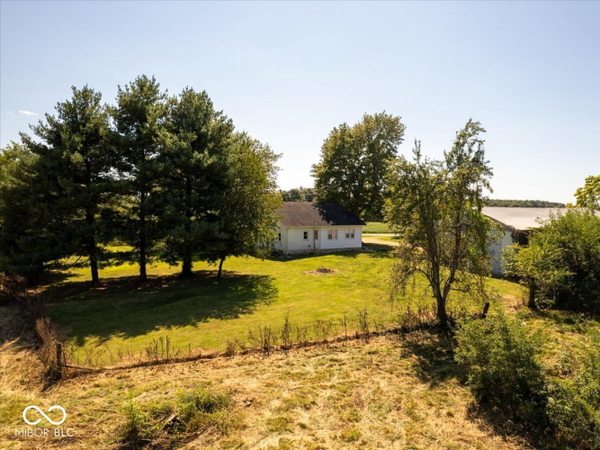 Listing Image 28