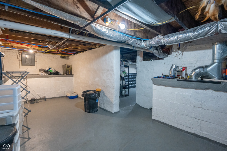 Listing Image 29