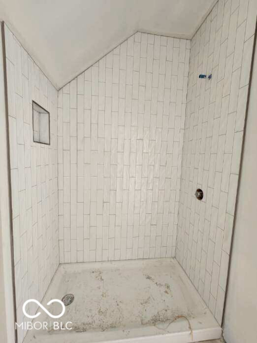 Listing Image 57