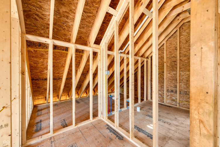 Listing Image 75