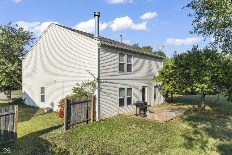 Listing Image 49