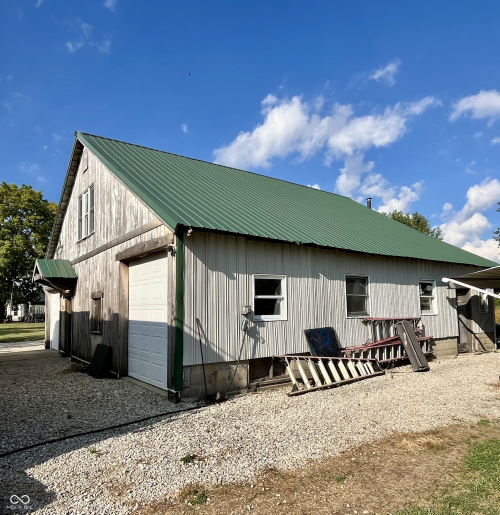 Listing Image 43