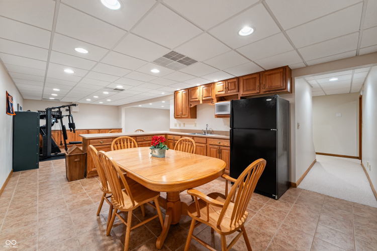 Listing Image 59
