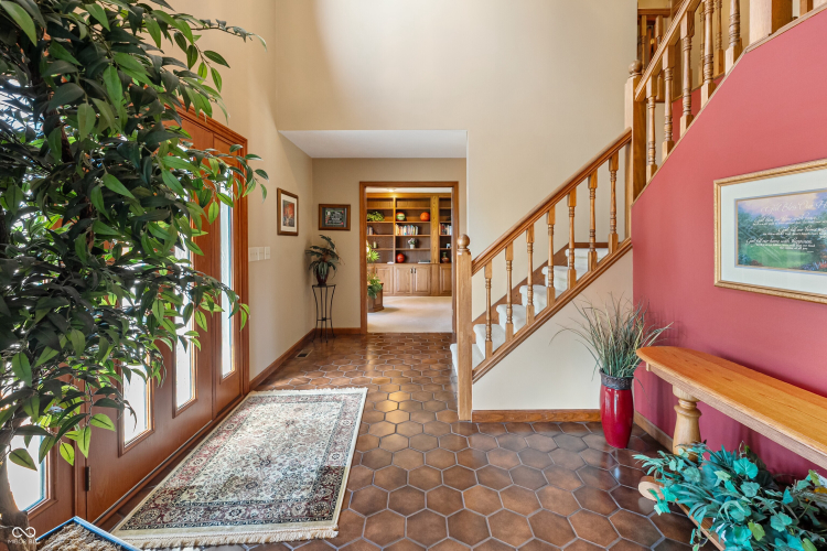 Listing Image 7