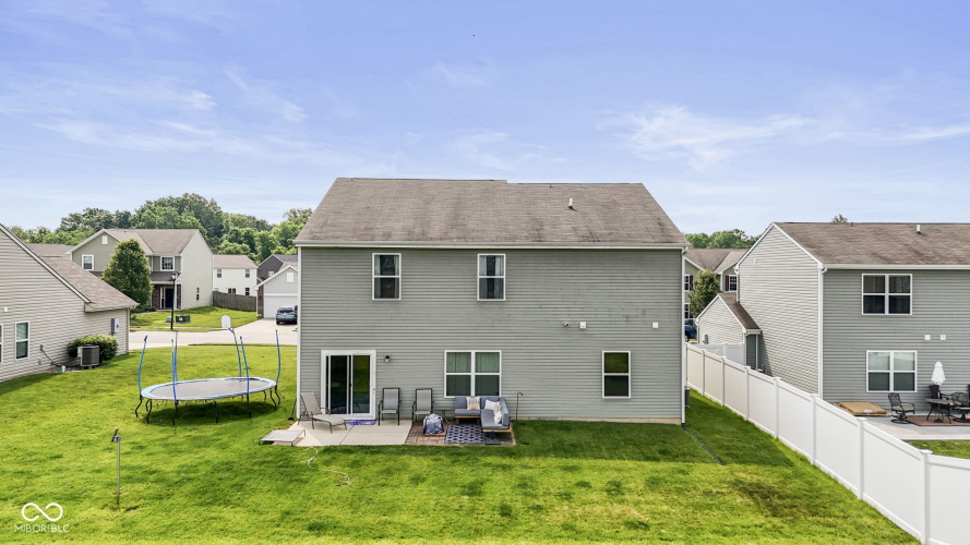 Listing Image 42