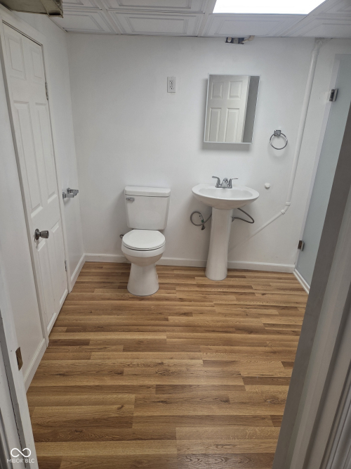 Listing Image 23