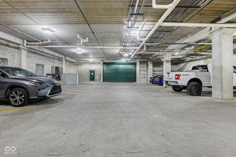 Listing Image 42