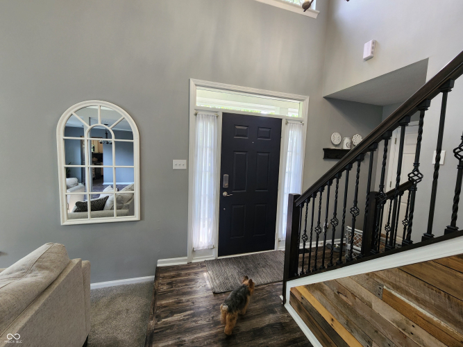 Listing Image 19