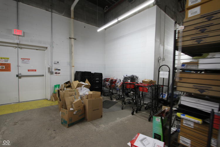 Listing Image 20