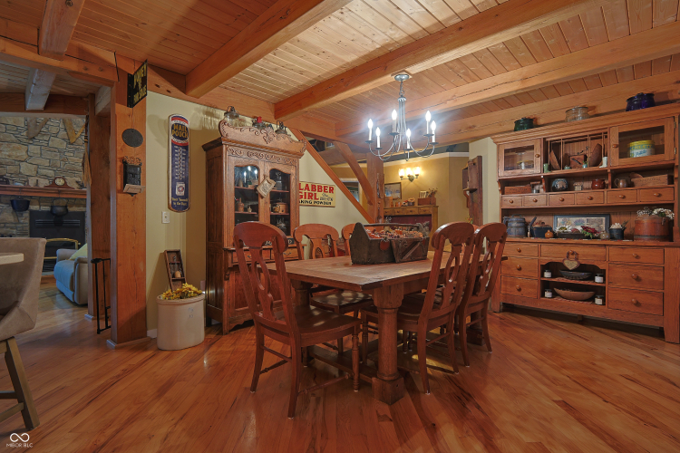Listing Image 21