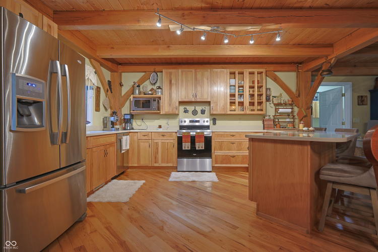 Listing Image 22