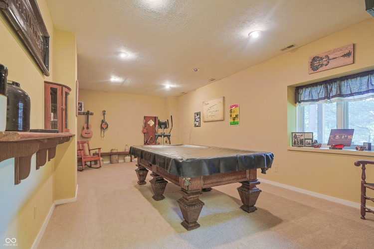 Listing Image 44