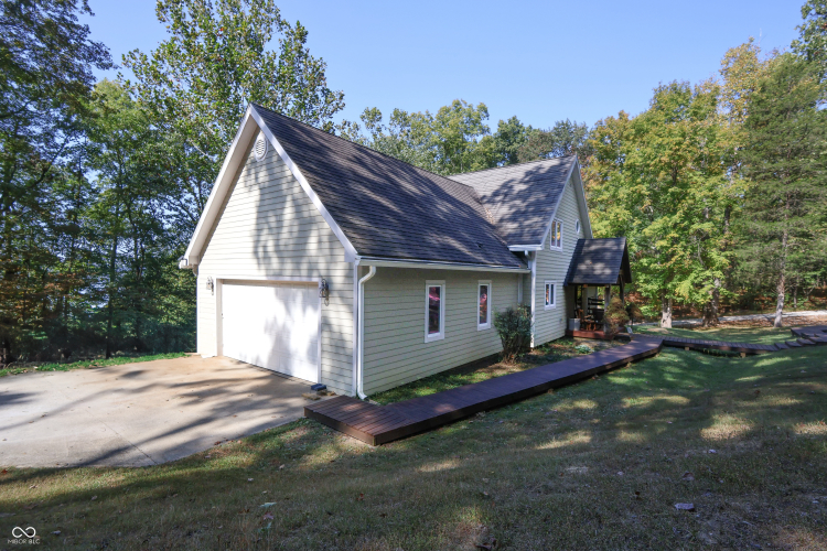 Listing Image 56