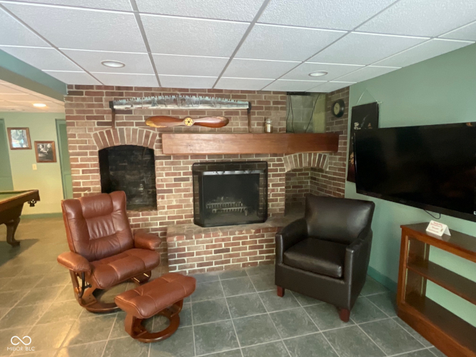Listing Image 28