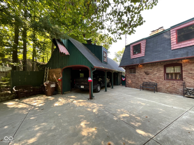 Listing Image 48