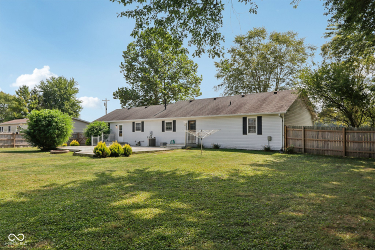Listing Image 28