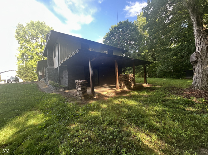 Listing Image 16