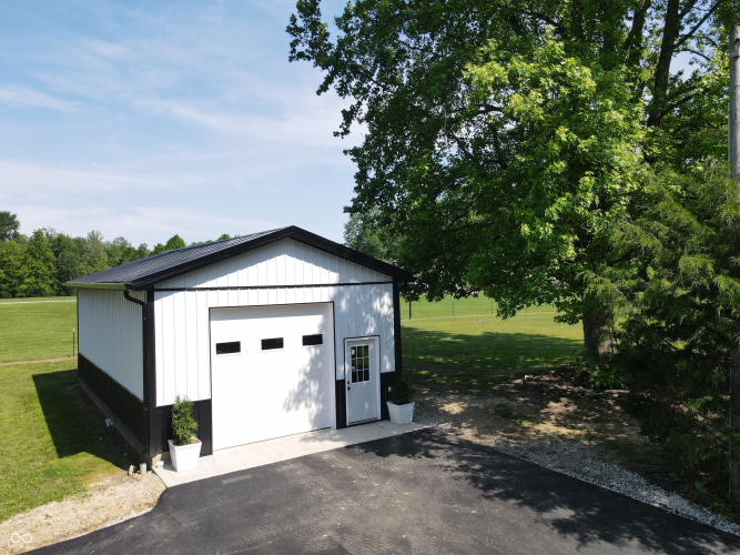 Listing Image 23