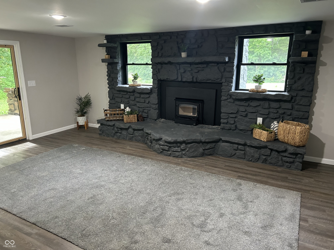 Listing Image 51