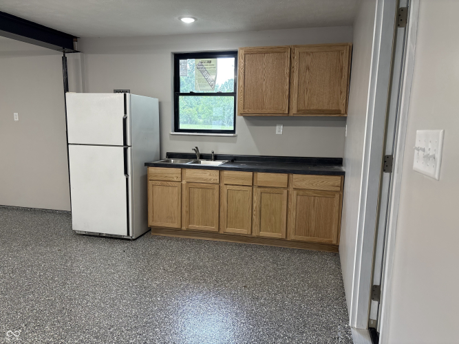 Listing Image 59