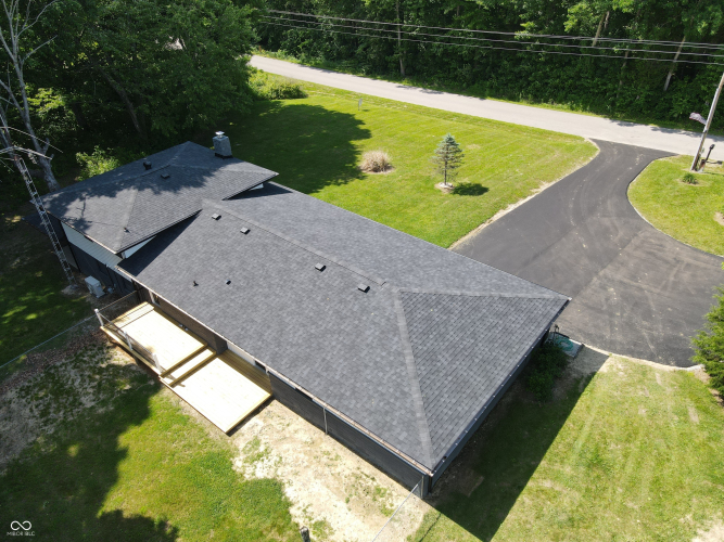 Listing Image 61