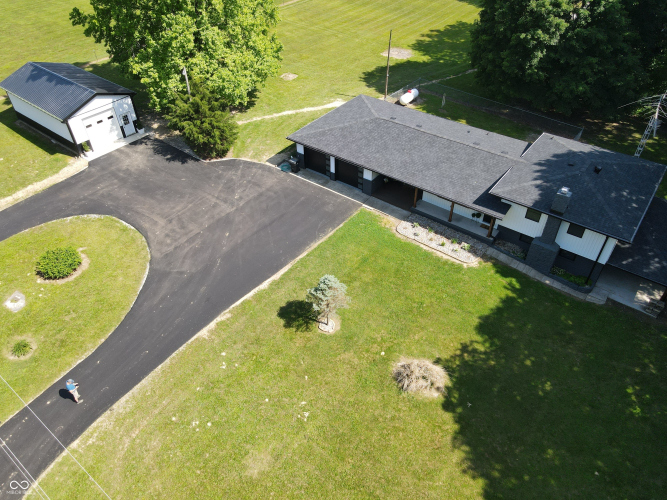 Listing Image 64