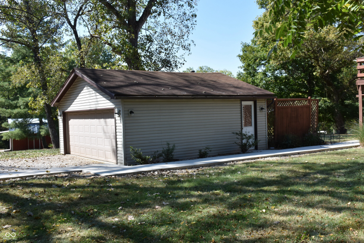 Listing Image 60