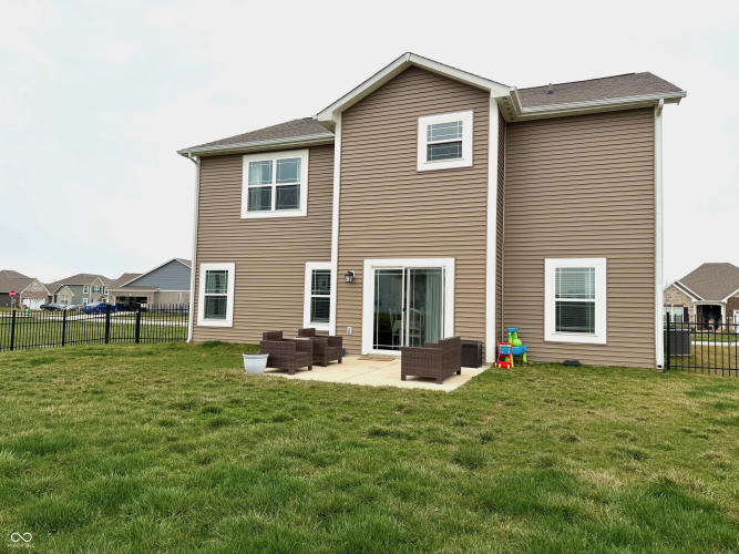 Listing Image 20