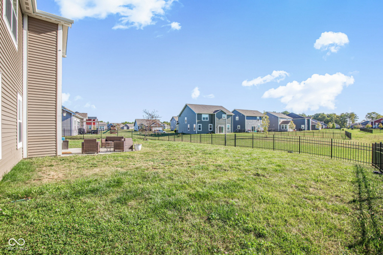 Listing Image 21