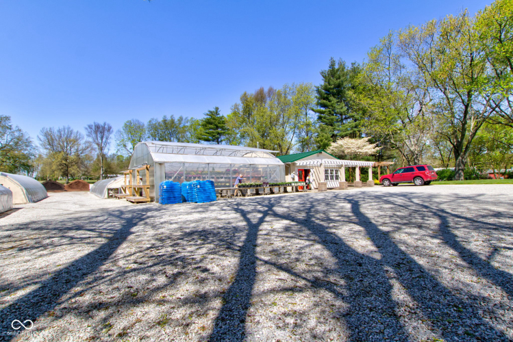 Listing Image 50