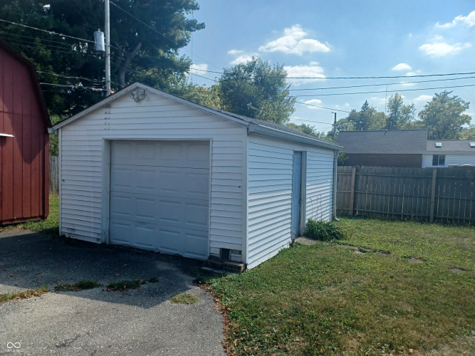 Listing Image 23