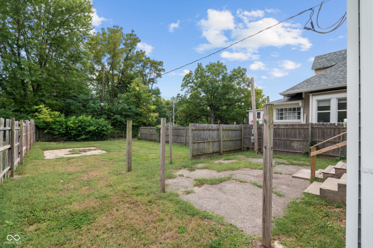 Listing Image 24