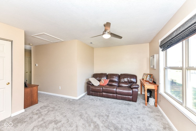 Listing Image 30